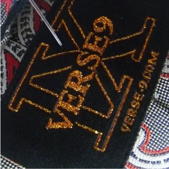 VERSE 9 PAISLEY TIE- NEW WITH TAGS - Picture 4 of 6